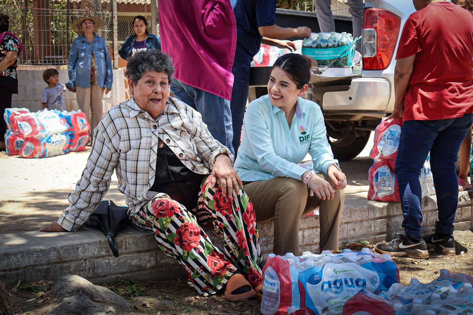 DIF Culiacán lleva agua potable a más de 200 familias en Jesús María