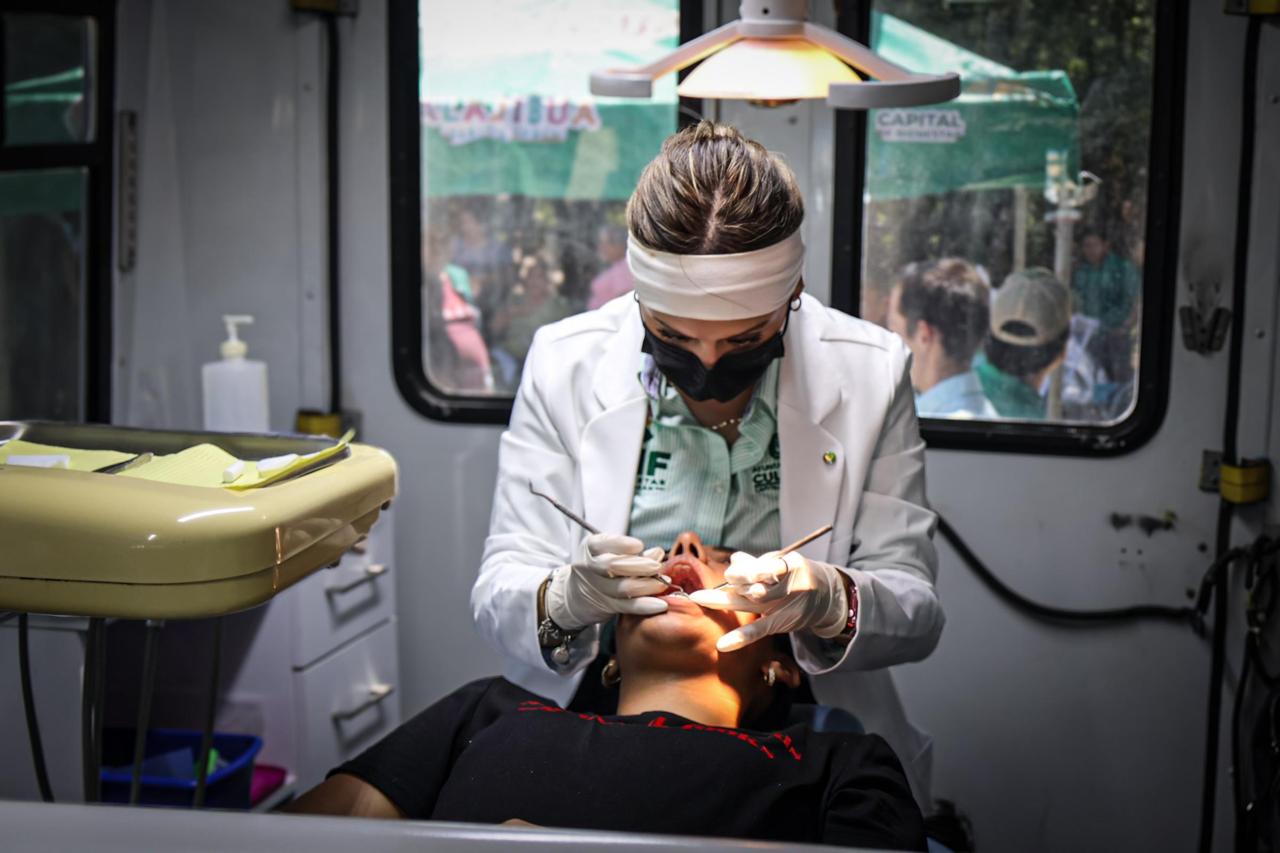 Reactiva DIF Culiacán brigadas de salud y servicios en la sindicatura de San Lorenzo