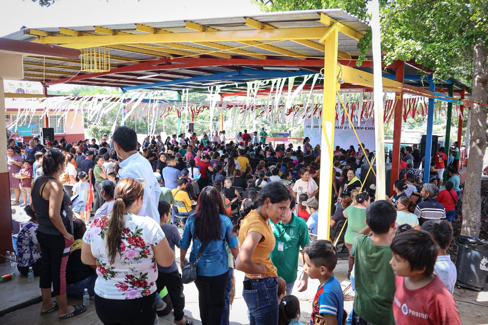 En alianza DIF Culiacán, UAS y Guardia Nacional atienden a familias en Las coloradas a través de la Jornada del Bienestar