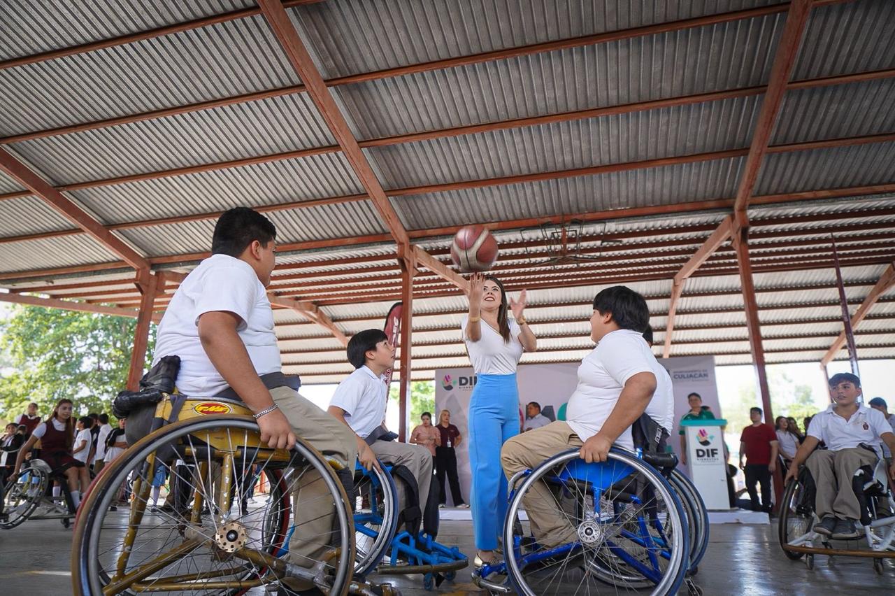 DIF Culiacán acerca el programa Somos Inclusión a estudiantes de la Secundaria General N.º 8