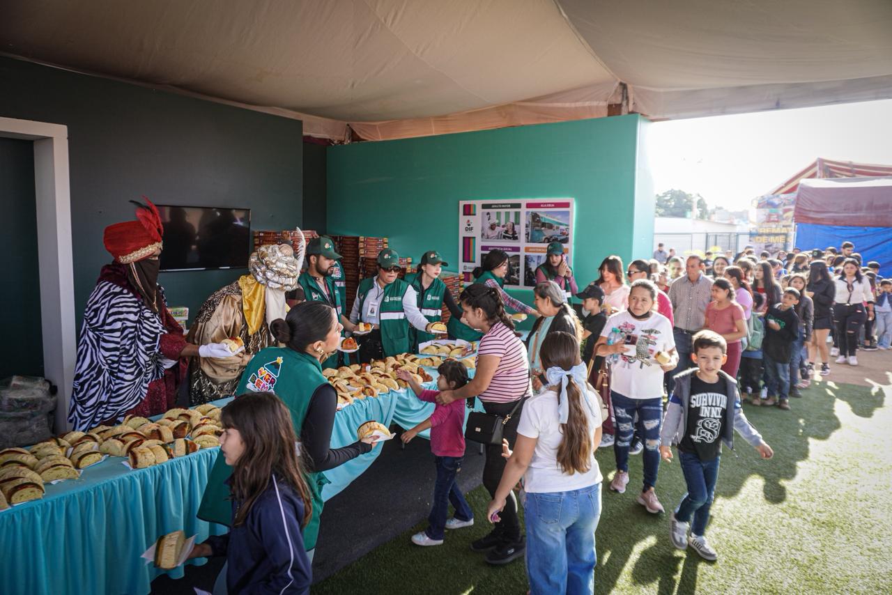 Familias disfrutan del Especial Horario Matutino por el Día de Reyes en la verbena Culiacán