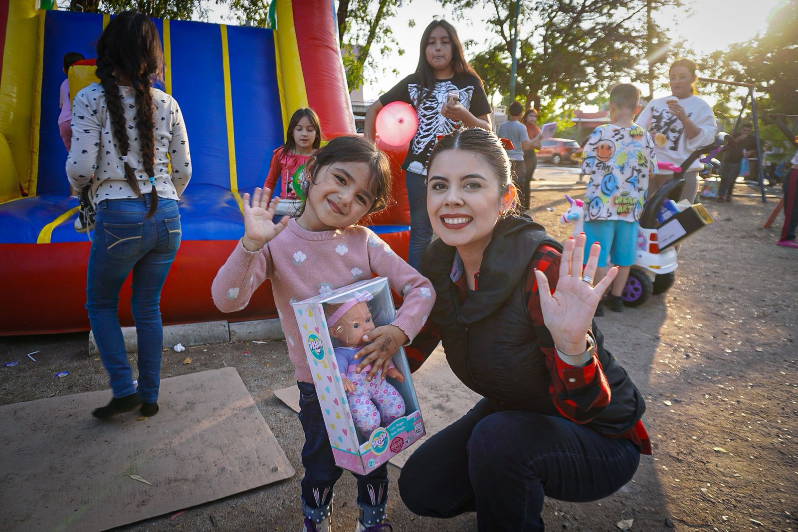 DIF Culiacán pone en marcha la Ruta de la Alegría con entrega de juguetes y festejos por el Día de Reyes