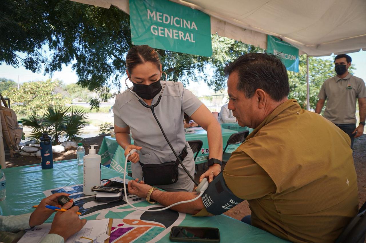 Servicios y apoyos llegan a El Palmito Viejo con Jornada de DIF Bienestar Culiacán